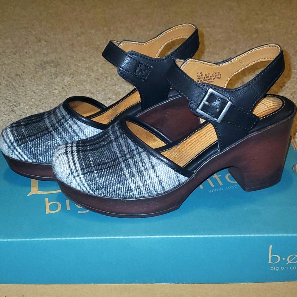 B.O.C. Black plaid 3" heels